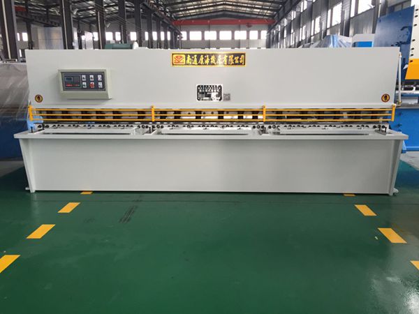 6*4000數控剪(jian)闆機